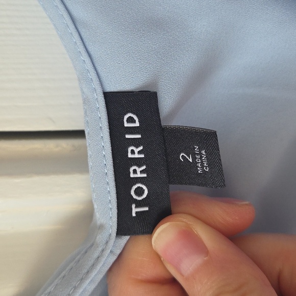 Torrid Tank Top Size 2/2X Peplum Georgette Ruffle NWOT Skyway Light Blue - Picture 5 of 8